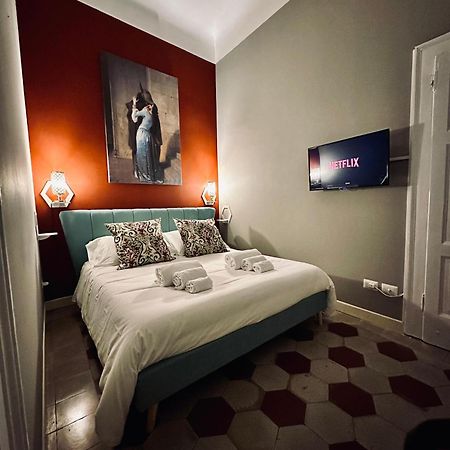 Nerino House, Elegante E Tranquillo Appartamento A 5 Minuti Dal Duomo Μιλάνο Εξωτερικό φωτογραφία