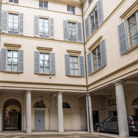 Nerino House, Elegante E Tranquillo Appartamento A 5 Minuti Dal Duomo Μιλάνο Εξωτερικό φωτογραφία