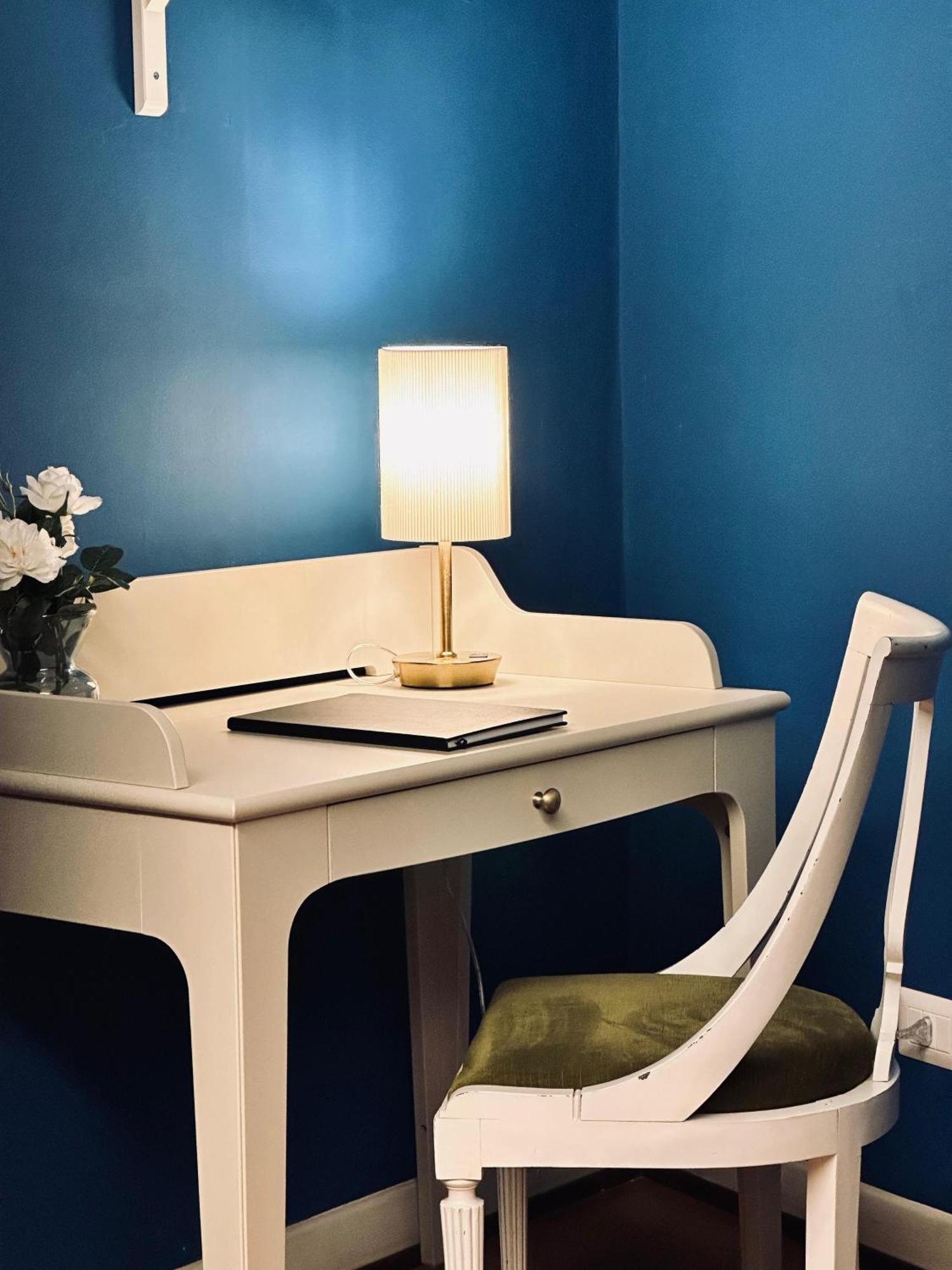 Nerino House, Elegante E Tranquillo Appartamento A 5 Minuti Dal Duomo Μιλάνο Εξωτερικό φωτογραφία