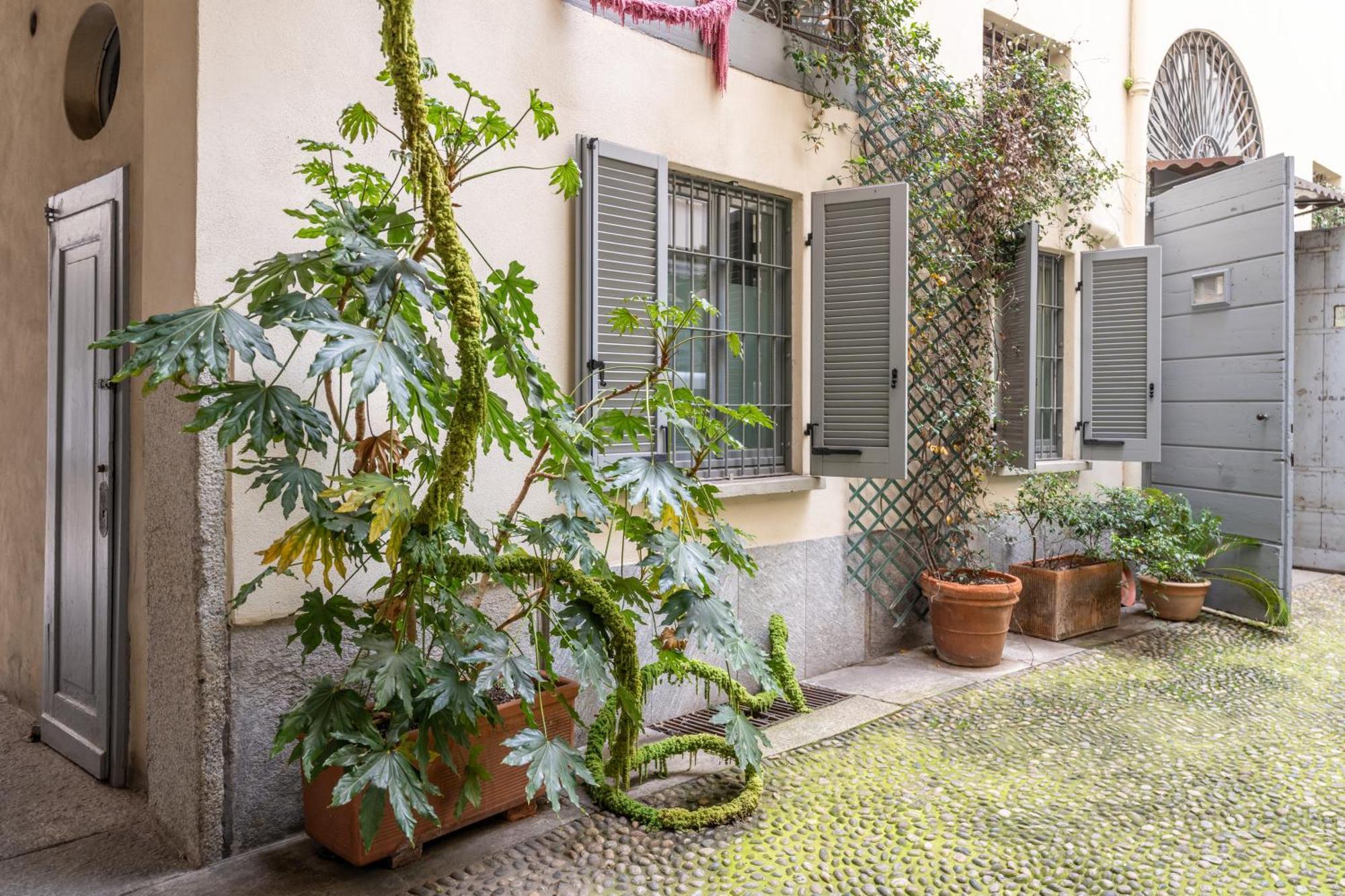 Nerino House, Elegante E Tranquillo Appartamento A 5 Minuti Dal Duomo Μιλάνο Εξωτερικό φωτογραφία